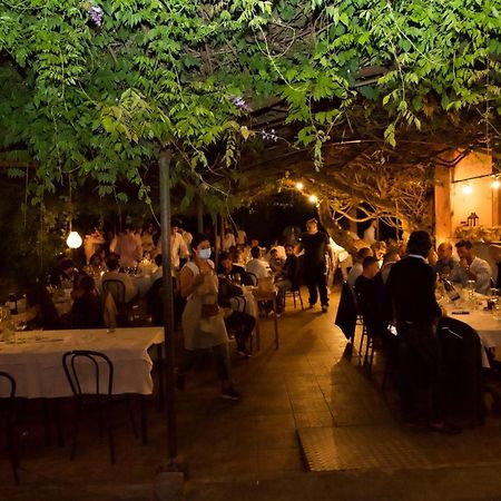 Amare Ristorante Locanda Certosa di Pavia Exteriör bild
